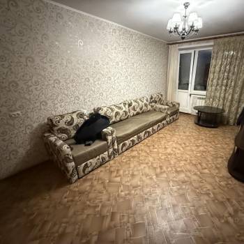 Сдается Многокомнатная квартира, 56 м²