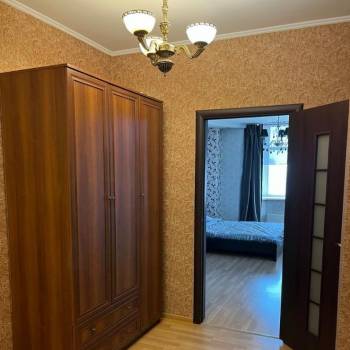 Сдается 2-х комнатная квартира, 100 м²