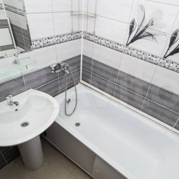 Продается 1-комнатная квартира, 34 м²