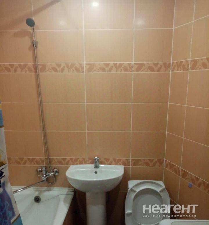 Продажа 1-комнатной квартиры, ул. Связистов, собственник