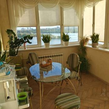 Продается Многокомнатная квартира, 117 м²