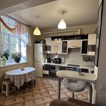 Продается Многокомнатная квартира, 86,3 м²