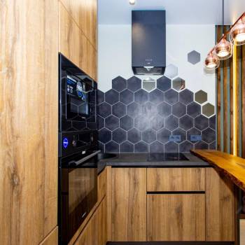 Продается 2-х комнатная квартира, 42 м²