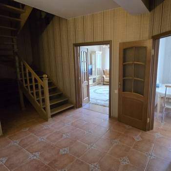 Продается 3-х комнатная квартира, 108,2 м²