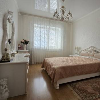 Продается 3-х комнатная квартира, 108,2 м²