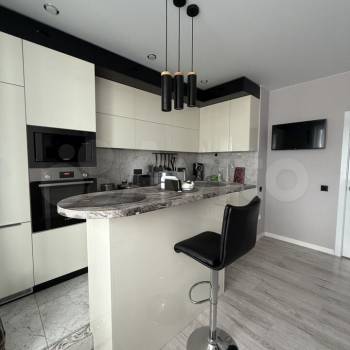 Продается 2-х комнатная квартира, 72 м²