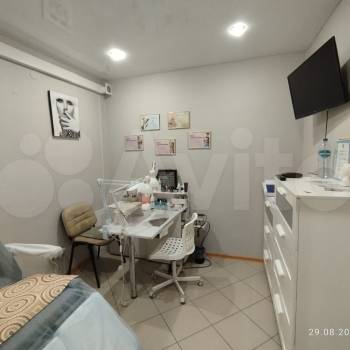 Продается Многокомнатная квартира, 145 м²