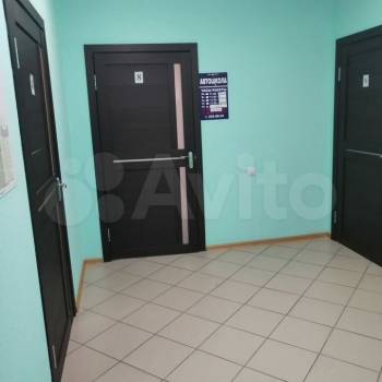 Продается Многокомнатная квартира, 145 м²