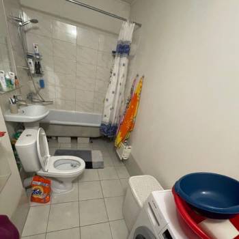 Продается 1-комнатная квартира, 40 м²