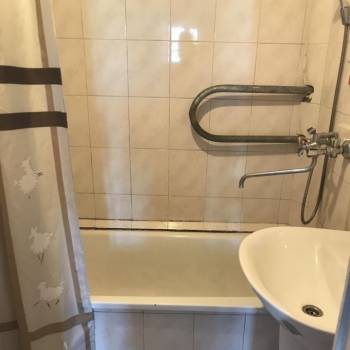 Продается 3-х комнатная квартира, 63 м²