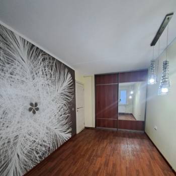 Продается 3-х комнатная квартира, 59,8 м²