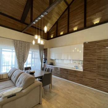 Продается 3-х комнатная квартира, 125 м²