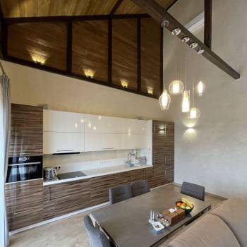 Продается 3-х комнатная квартира, 125 м²