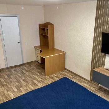 Продается 1-комнатная квартира, 49 м²