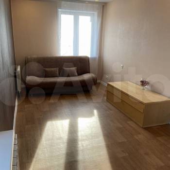 Продается Многокомнатная квартира, 87,9 м²