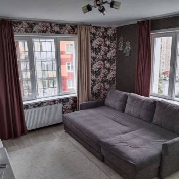 Продается 1-комнатная квартира, 42,6 м²