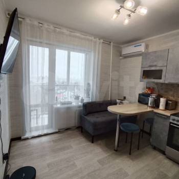 Продается 1-комнатная квартира, 42,6 м²