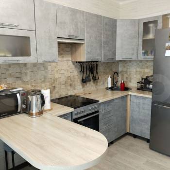 Продается 1-комнатная квартира, 42,6 м²