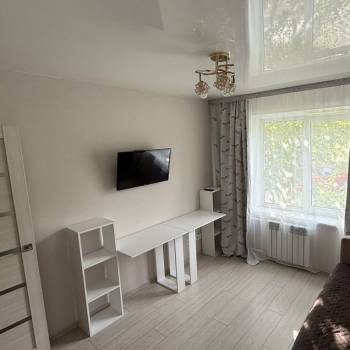 Сдается Многокомнатная квартира, 63,9 м²