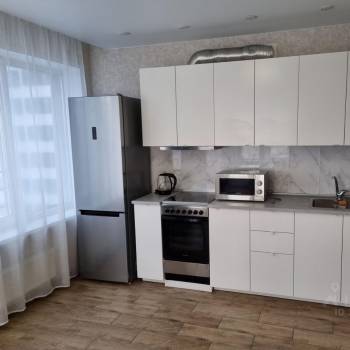 Сдается Многокомнатная квартира, 75 м²