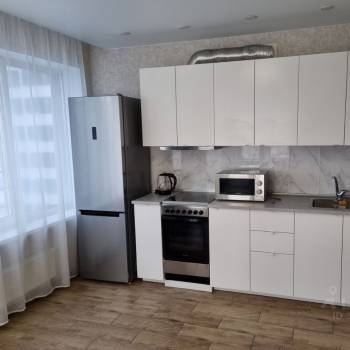 Сдается Многокомнатная квартира, 75 м²