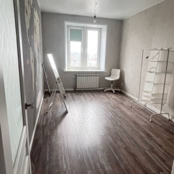 Продается 1-комнатная квартира, 44 м²