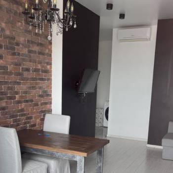 Продается 1-комнатная квартира, 44 м²