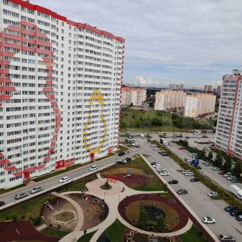 Продается 2-х комнатная квартира, 60,5 м²