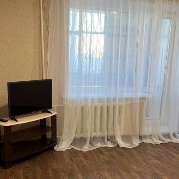 Продается 1-комнатная квартира, 37,2 м²