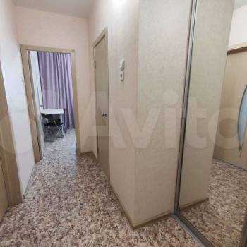 Продается 1-комнатная квартира, 41,9 м²