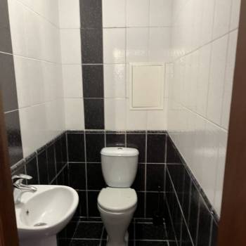 Сдается 2-х комнатная квартира, 74 м²