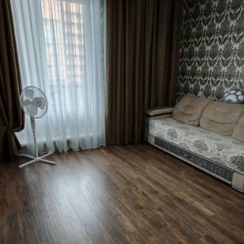 Продается 3-х комнатная квартира, 79,6 м²