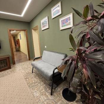 Продается Многокомнатная квартира, 83,6 м²