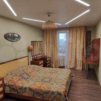 Продается Многокомнатная квартира, 83,6 м²