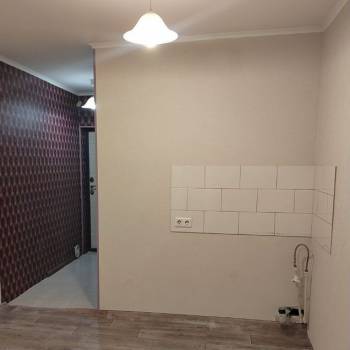 Продается 1-комнатная квартира, 18,3 м²