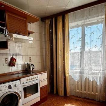 Продается Многокомнатная квартира, 79,4 м²