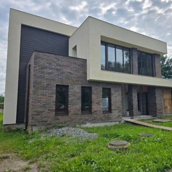 Продается Дом, 400 м²