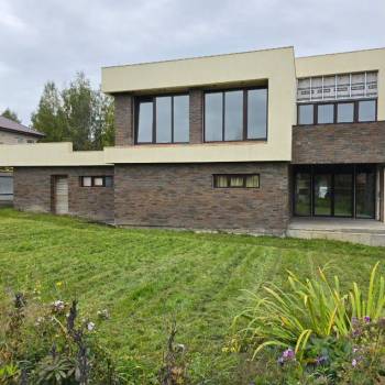 Продается Дом, 400 м²