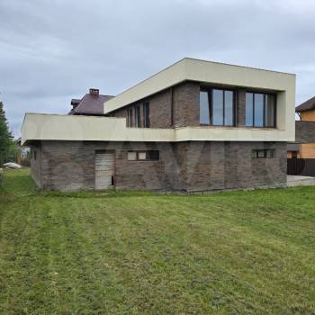 Продается Дом, 400 м²