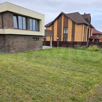 Продается Дом, 400 м²