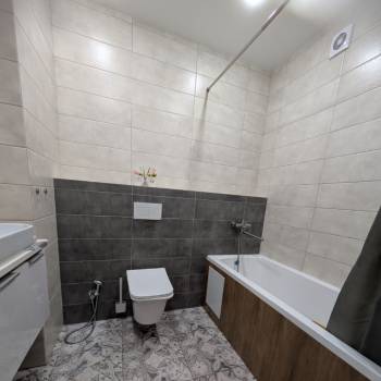 Продается 3-х комнатная квартира, 43,5 м²