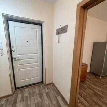 Продается 1-комнатная квартира, 36 м²