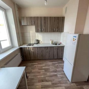Продается 1-комнатная квартира, 36 м²