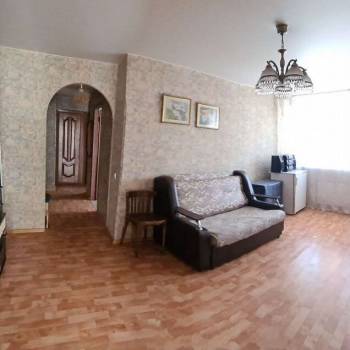 Продается Многокомнатная квартира, 64 м²