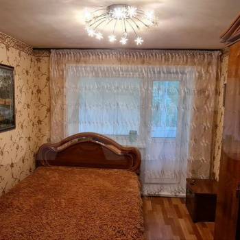 Продается Многокомнатная квартира, 64 м²