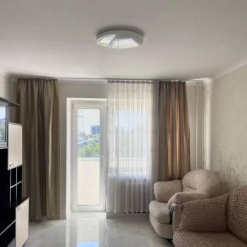 Сдается 1-комнатная квартира, 38 м²