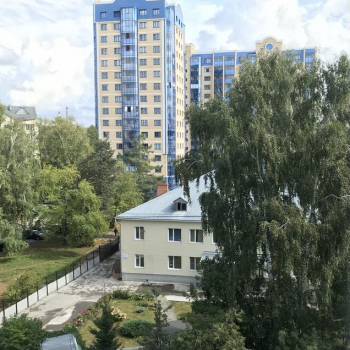 Продается Многокомнатная квартира, 100 м²