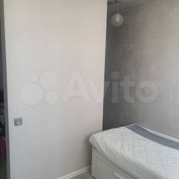 Продается 1-комнатная квартира, 38 м²