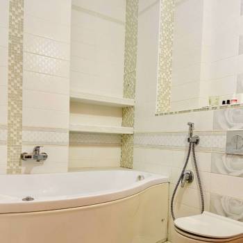 Сдается Многокомнатная квартира, 90 м²