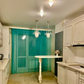 Сдается Многокомнатная квартира, 90 м²